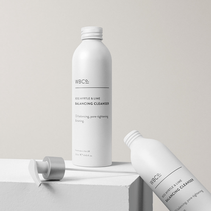 Bog Myrtle and Lime Balancing Cleanser shoot on display showing the pump lid
